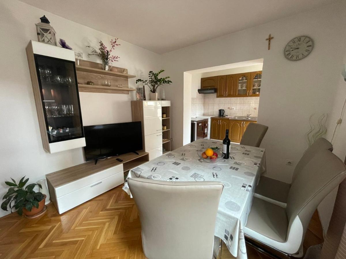 Apartman Renata Crikvenica Eksteriør billede